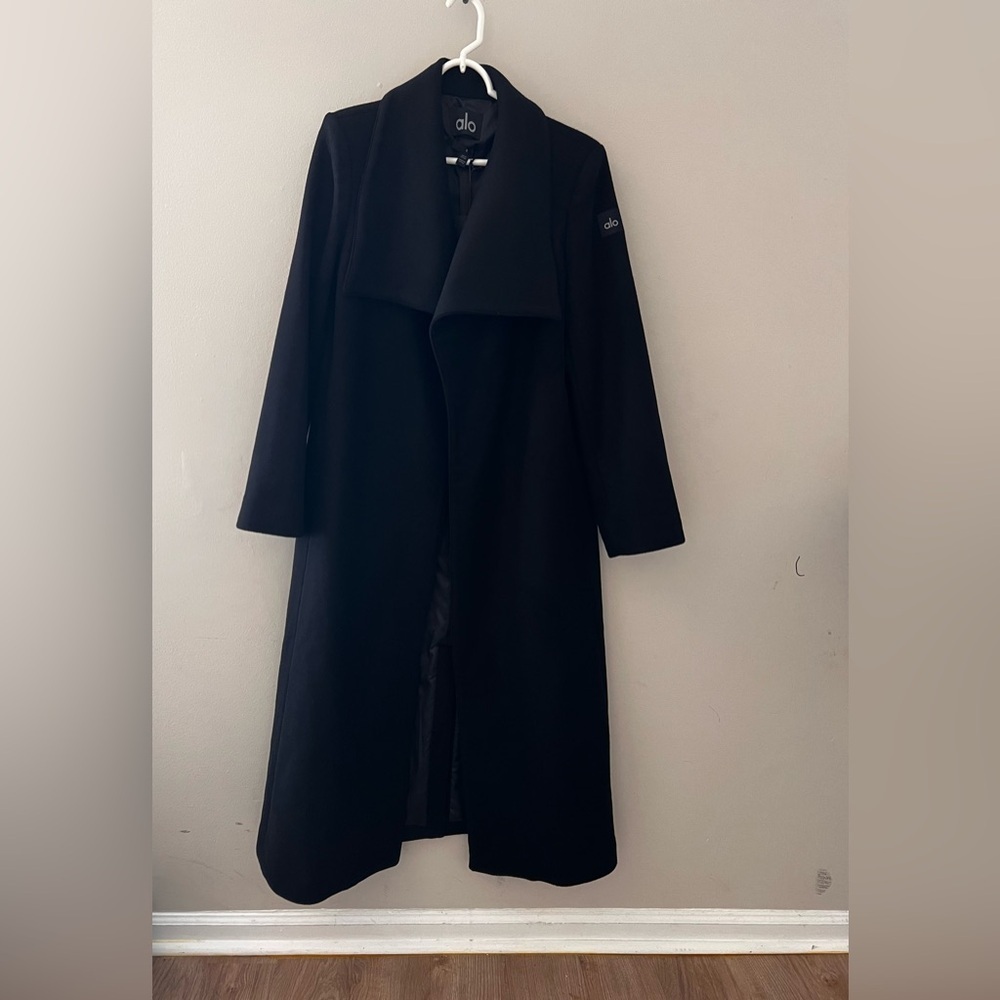 NWT Alo Yoga Wool Blend Night Fall Black Long Coat Size Small - Picture 4 of 10